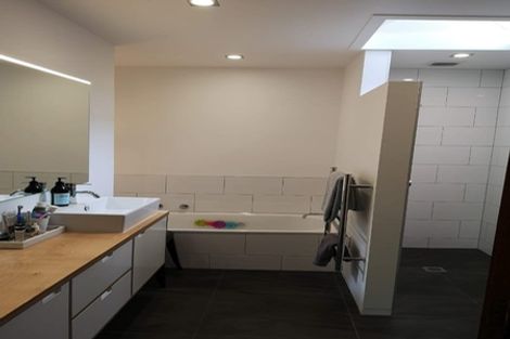 Photo of property in 2/87 Rugby Street, Merivale, Christchurch, 8014