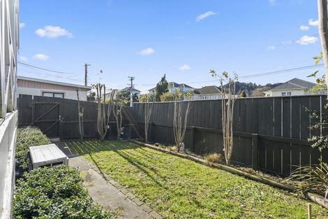 Photo of property in 2/79 Molesworth Street, Taita, Lower Hutt, 5011
