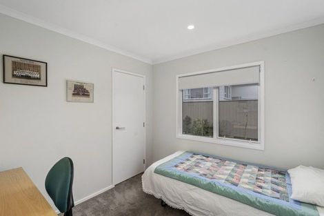 Photo of property in 30 Wallath Road, Westown, New Plymouth, 4310