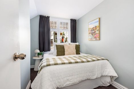 Photo of property in 4 Brougham Street, Mount Victoria, Wellington, 6011