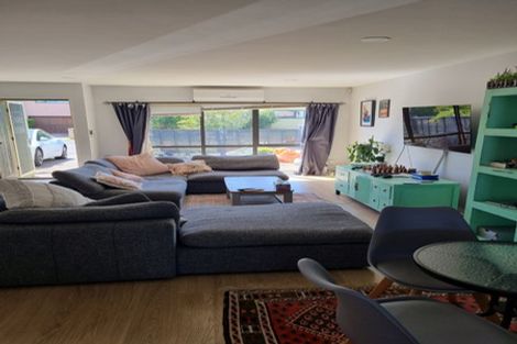 Photo of property in 6 Els Close, Golflands, Auckland, 2013