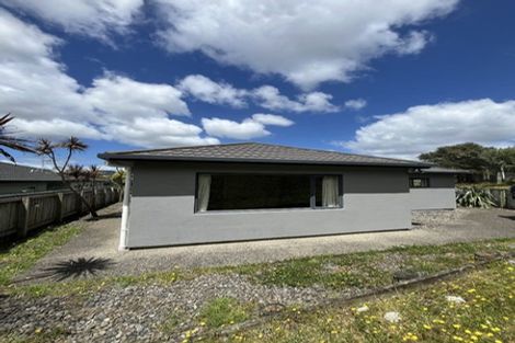 Photo of property in 66 Te Puia Drive, Aotea, Porirua, 5024