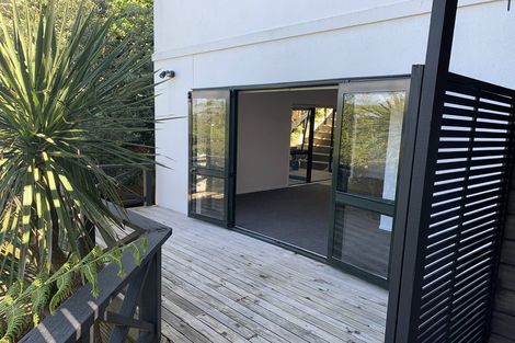 Photo of property in 1/2 Parr Terrace, Castor Bay, Auckland, 0620