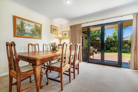 Photo of property in 15 Norfolk Drive, Cambridge, 3434