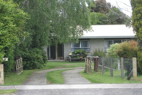 Photo of property in 3 Dickens Place, Leamington, Cambridge, 3432