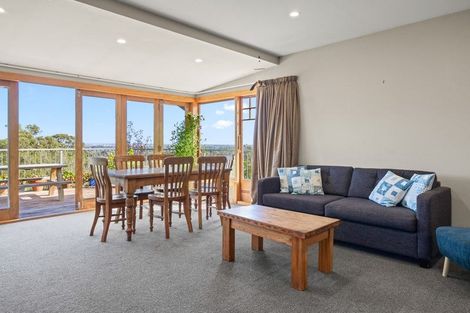 Photo of property in 40 Hackthorne Road, Cashmere, Christchurch, 8022