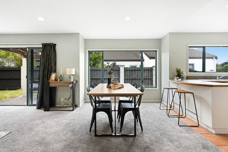 Photo of property in 4/84 Braid Road, St Andrews, Hamilton, 3200