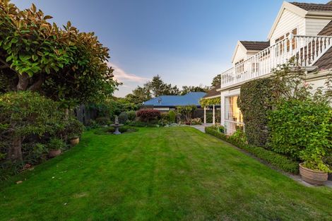 Photo of property in 88 Lake Terrace Road, Burwood, Christchurch, 8061