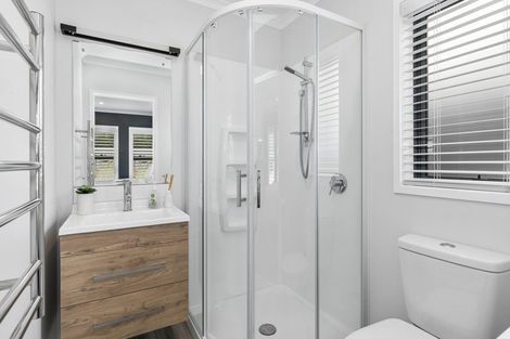 Photo of property in 14 Buddle Road, Wallaceville, Upper Hutt, 5018