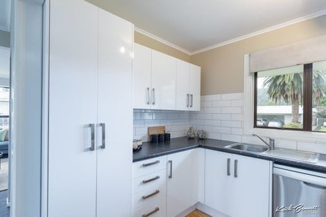 Photo of property in 3 Snell Grove, Clouston Park, Upper Hutt, 5018