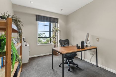 Photo of property in Gb/2 Bassett Road, Remuera, Auckland, 1050
