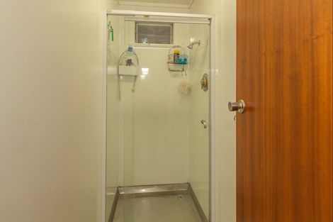 Photo of property in 12 Regal Street, Levin, 5510