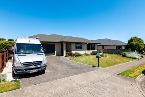 Photo of property in 15 Kendall View, Stoke, Nelson, 7011