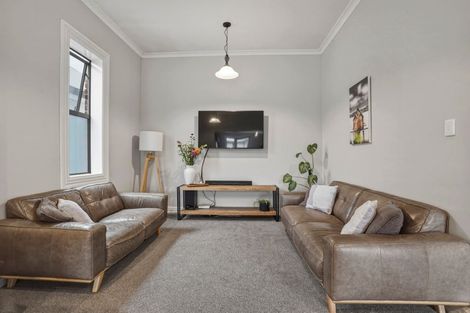 Photo of property in 2 Baker Street, Caversham, Dunedin, 9012