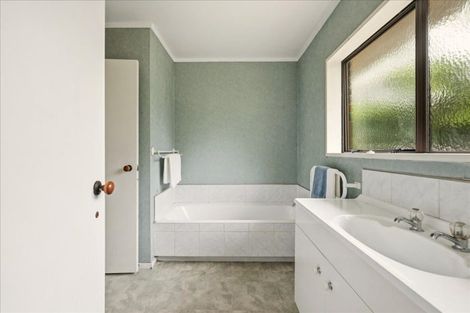 Photo of property in 49 Heron Avenue East, Matua, Tauranga, 3110