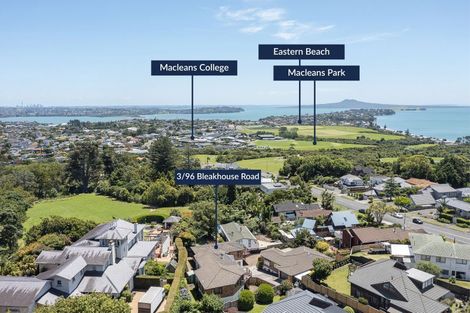 Photo of property in 3/96 Bleakhouse Road, Bucklands Beach, Auckland, 2014