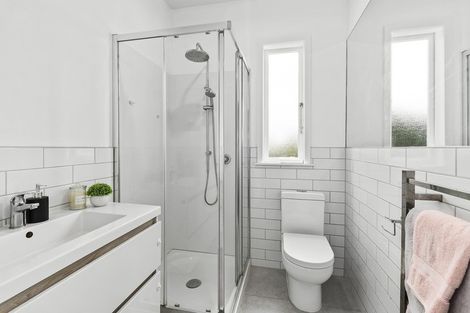 Photo of property in 61 Roseneath Terrace, Roseneath, Wellington, 6011