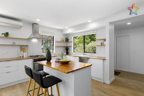 Photo of property in 9 Field Street, Silverstream, Upper Hutt, 5019