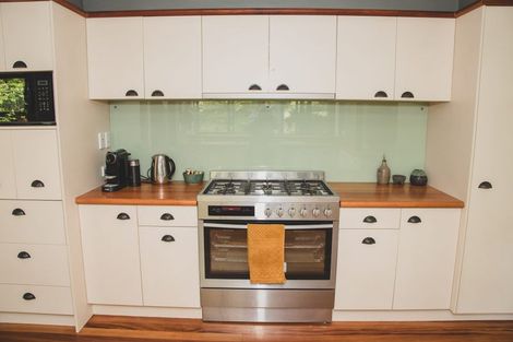 Photo of property in 123 Mapara Road, Acacia Bay, Taupo, 3385