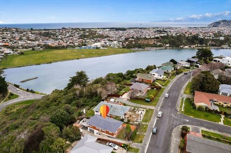 Photo of property in 35 Glendevon Place, Vauxhall, Dunedin, 9013