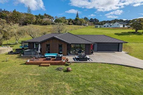 Photo of property in 14 Mangakino Lane, Kauri, Kamo, 0185