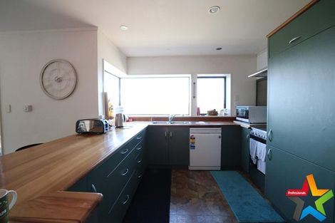 Photo of property in 31 Ewing Grove, Acacia Bay, Taupo, 3330