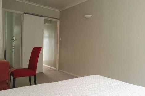 Photo of property in Avon Apartments, 5/313 The Terrace, Te Aro, Wellington, 6011