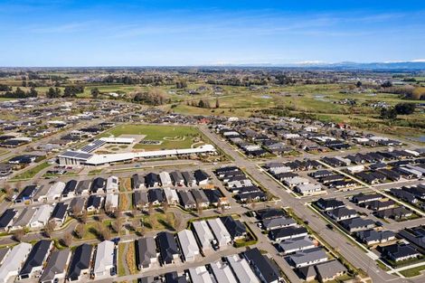 Photo of property in 17 Pounamu Place, Pegasus, 7612