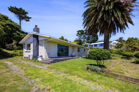 Photo of property in 13 Norfolk Street, Patea, 4520