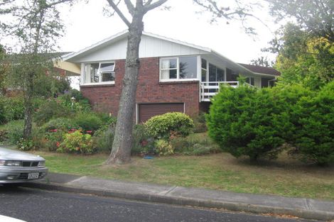 Photo of property in 31 Chequers Avenue, Glenfield, Auckland, 0629