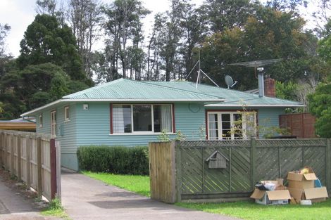 Photo of property in 125 Atkinson Road, Titirangi, Auckland, 0604