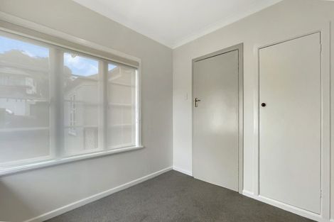 Photo of property in 2/25 Cathedral Place, Parnell, Auckland, 1052
