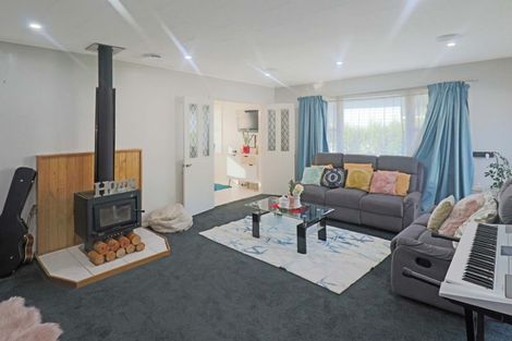 Photo of property in 44 Coast Road, Wainuiomata, Lower Hutt, 5014