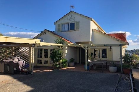 Photo of property in 20 Dallinghoe Crescent, Milford, Auckland, 0620