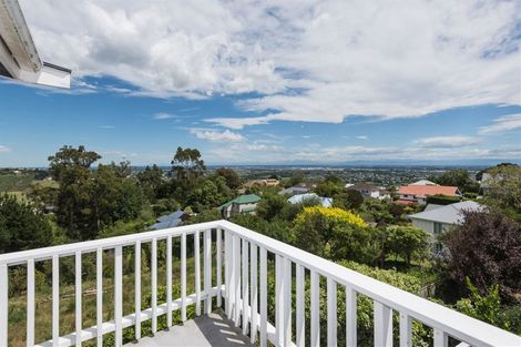 Photo of property in 108 Dyers Pass Road, Cashmere, Christchurch, 8022