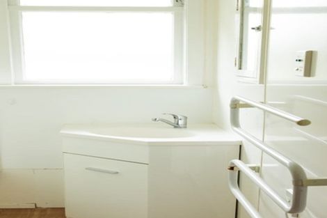 Photo of property in 6-12 Birchfield Road, Hauraki, Auckland, 0622