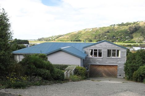 Photo of property in 6 Railway Terrace, Heathcote Valley, Christchurch, 8022