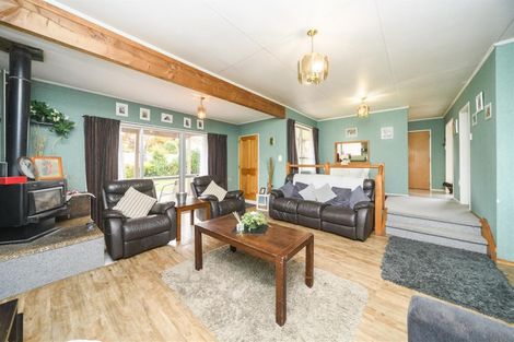 Photo of property in 37 Tutaenui Road, Marton, 4710