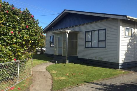 Photo of property in 12 Ida Street, Greymouth, 7805