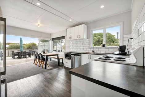 Photo of property in 46 Celia Street, Stratford, 4332