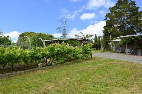 Photo of property in 867 Kahikatea Flat Road, Waitoki, Kaukapakapa, 0871