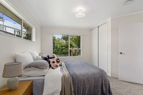 Photo of property in 7 Mercury Lane, Windsor Park, Auckland, 0632