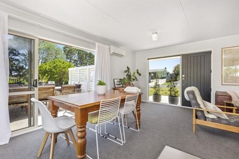 Photo of property in 30 Uenuku Avenue, Raglan, 3225