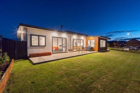 Photo of property in 10 Red Deer Place, Te Anau, 9600
