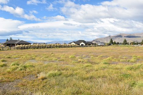 Photo of property in 7 Homestead Avenue, Twizel, 7999