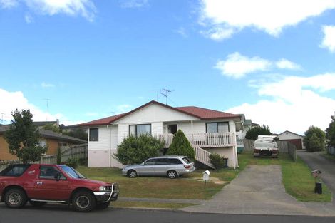 Photo of property in 88 Unsworth Drive, Unsworth Heights, Auckland, 0632