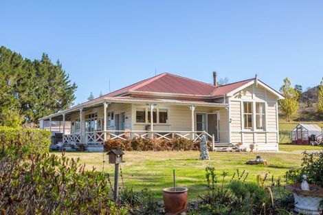 Photo of property in 205 Caveland Road, Te Whiti, Masterton, 5884