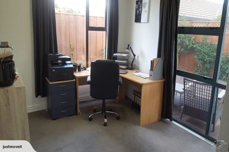 Photo of property in 2 Moffett Street, Islington, Christchurch, 8042