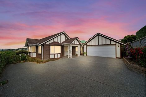 Photo of property in 2/40 Cook Street, Howick, Auckland, 2014