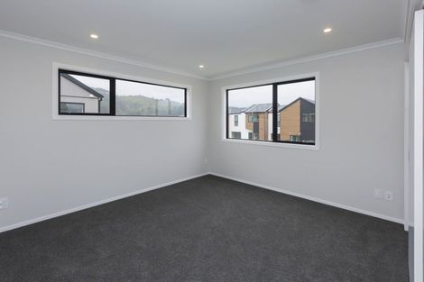 Photo of property in 3 Cynisca Crescent, Wallaceville, Upper Hutt, 5018